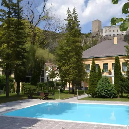 Wienerwald Residenz Hotel apartamentowy Baden bei Wien